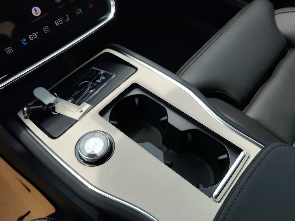 New 2026 Volvo EX90 Ultra AWD/4WD image 15