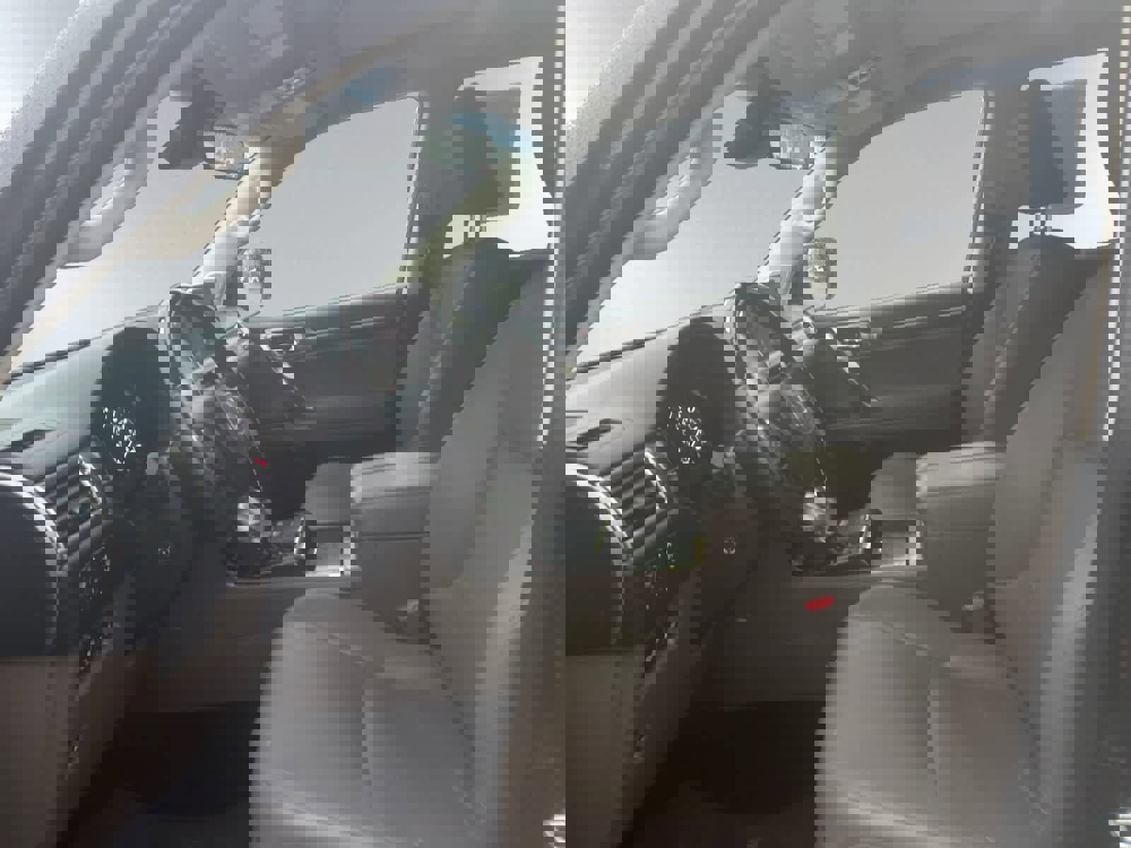 Used 2023 Lexus GX 460 Premium w/ Premium Package image 7