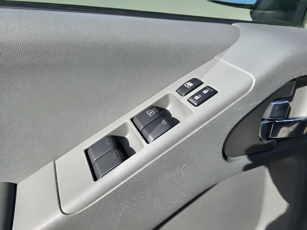 Used 2017 Nissan Frontier SV image 30