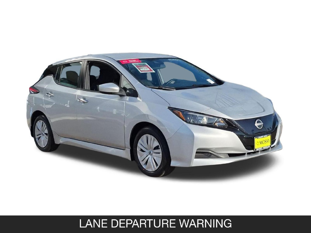 Certified 2024 Nissan Leaf S FWD image 2