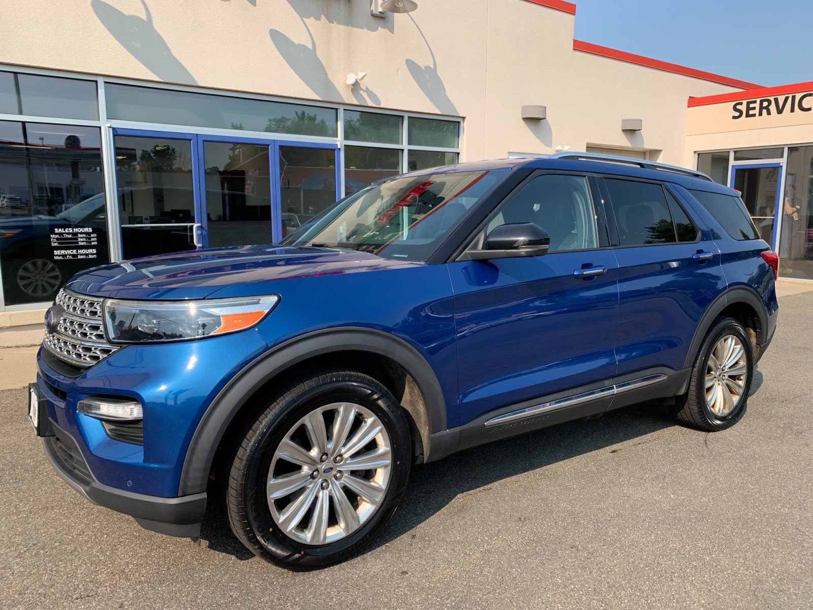 Used 2020 Ford Explorer Limited AWD/4WD image 1