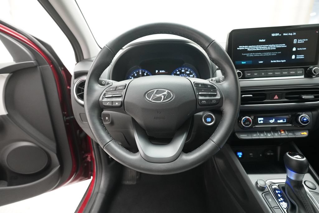 Used 2023 Hyundai Kona SEL w/ Convenience Package AWD/4WD image 4