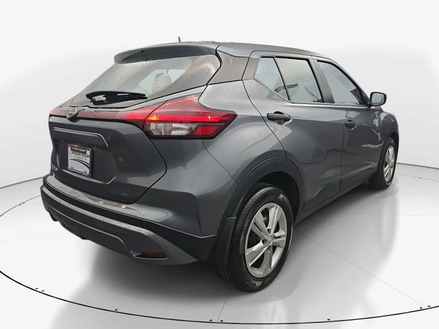 Used 2024 Nissan Kicks S image 9
