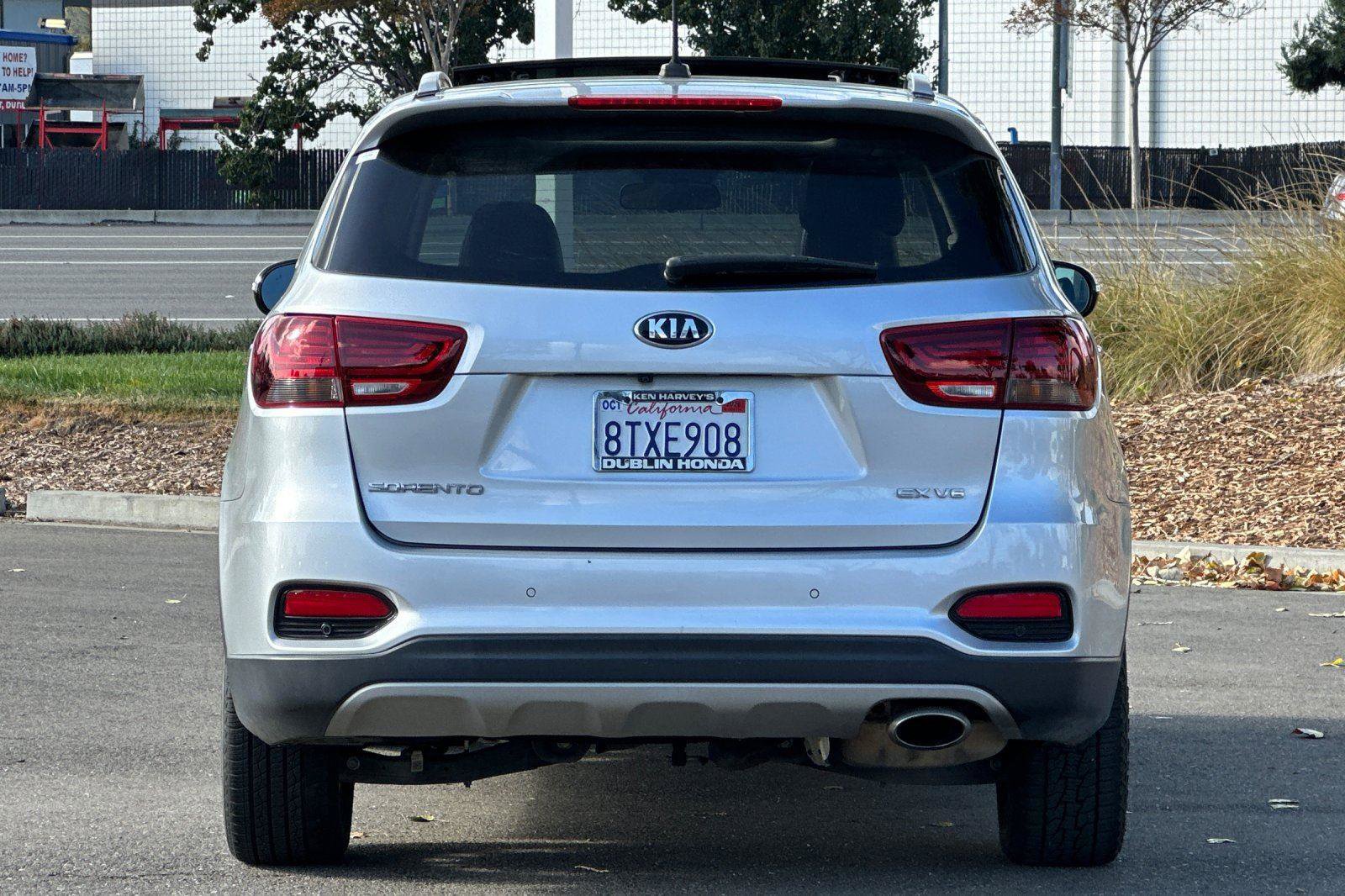 Used 2020 Kia Sorento EX image 5