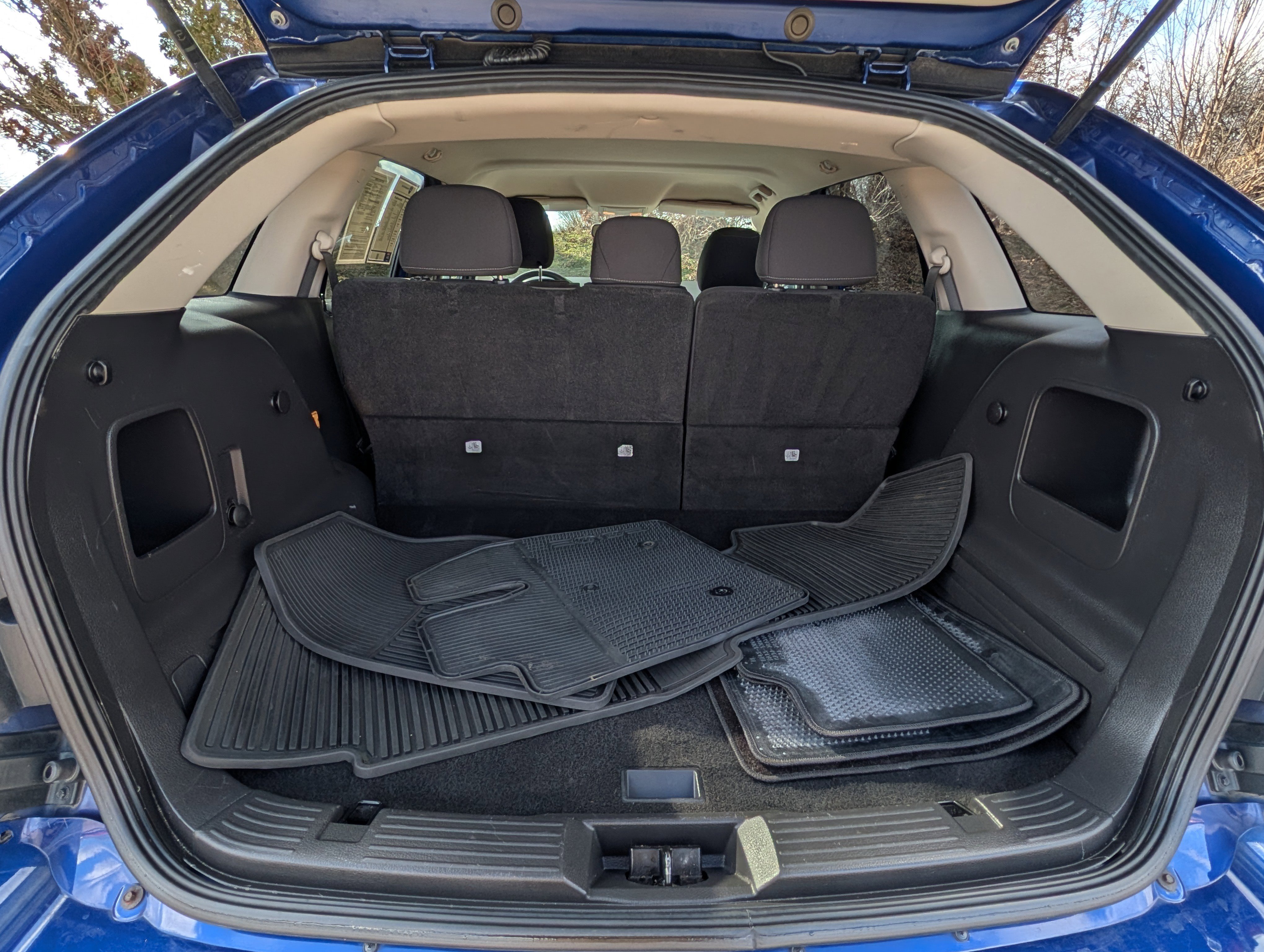 Used 2013 Ford Edge SE image 23