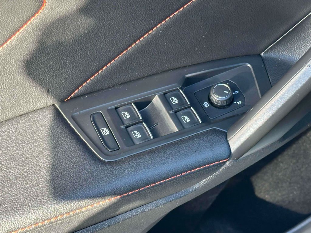 Used 2024 Volkswagen Tiguan Wolfsburg Edition FWD image 18