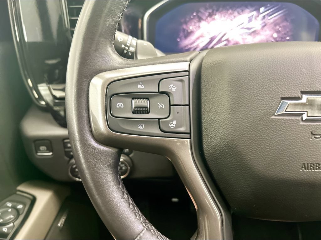 Used 2023 Chevrolet Silverado 1500 ZR2 w/ Technology Package AWD/4WD image 11