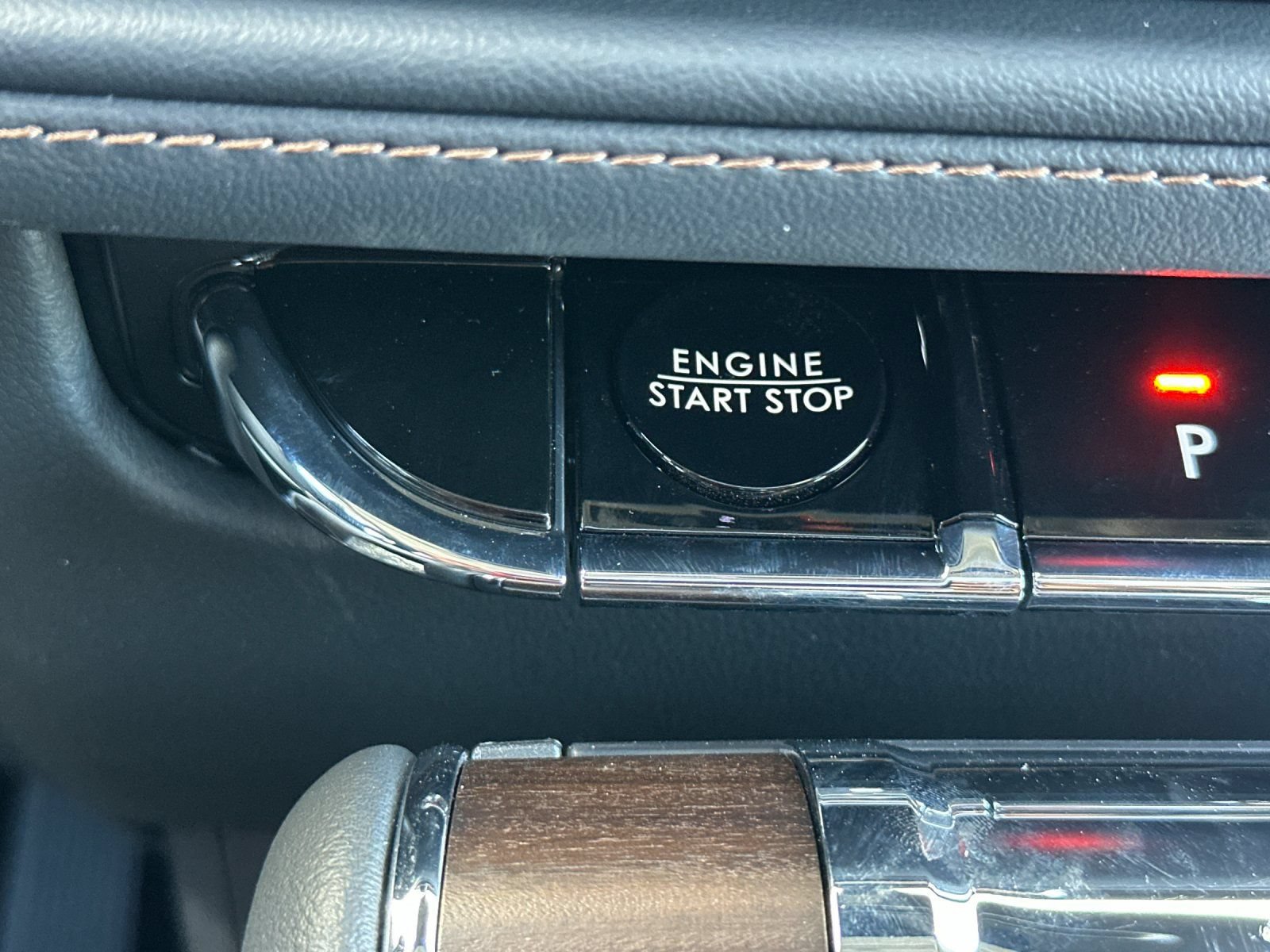 New 2026 Lincoln Aviator Reserve AWD/4WD image 23