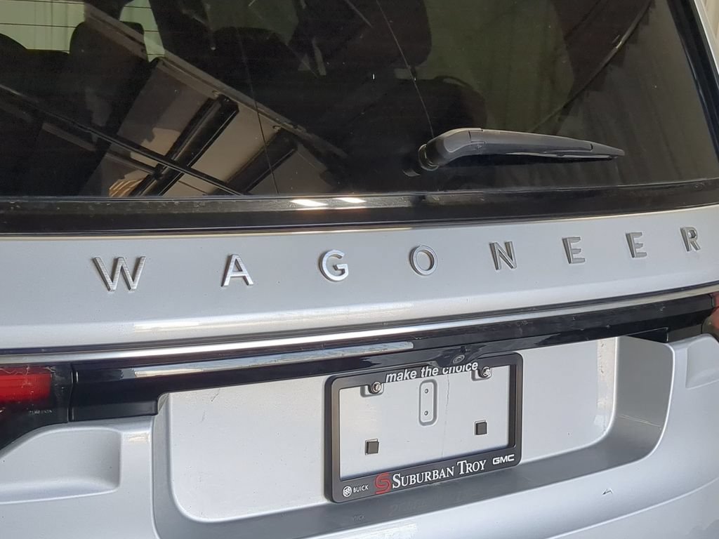 Used 2022 Jeep Wagoneer Series I w/ Convenience Group I AWD/4WD image 16