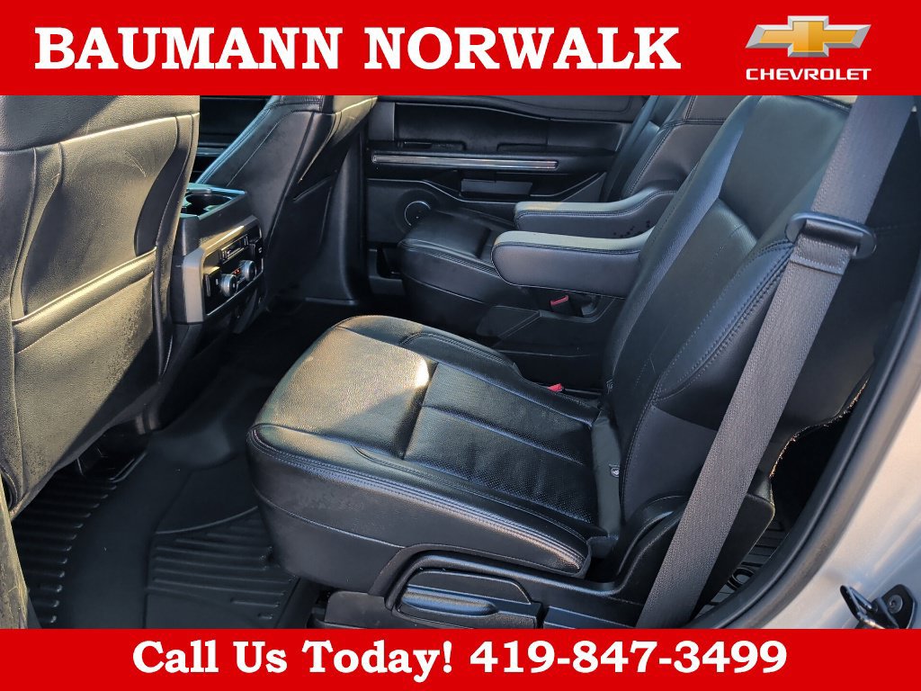 Used 2020 Ford Expedition XLT w/ Equipment Group 202A AWD/4WD image 41