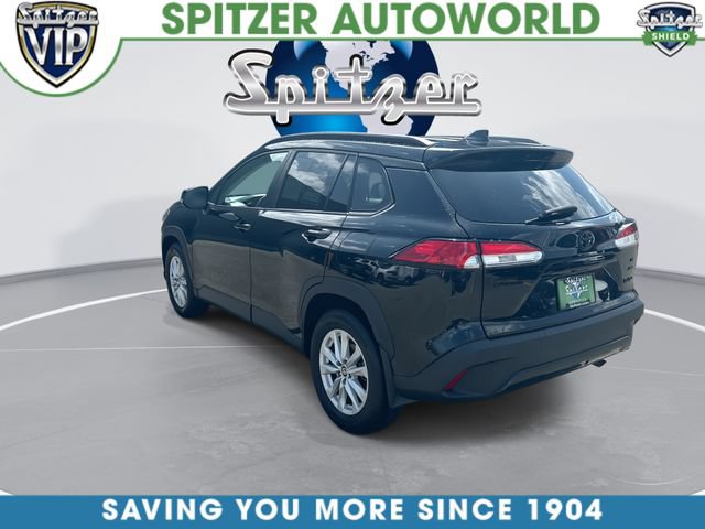 Used 2022 Toyota Corolla Cross LE w/ Black Badges Package (TMS) AWD/4WD image 7