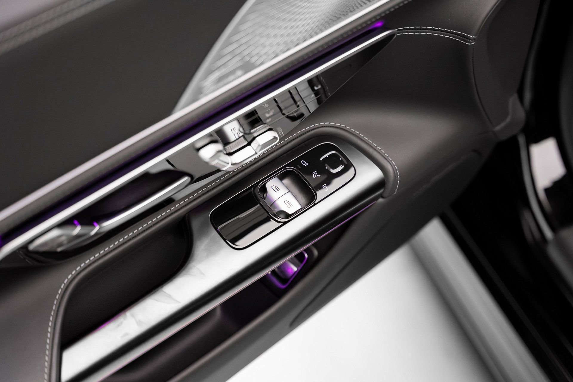 Used 2025 Mercedes-Benz AMG GT 43 image 58