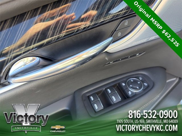 Used 2024 Cadillac XT6 Premium Luxury w/ Technology Package image 12