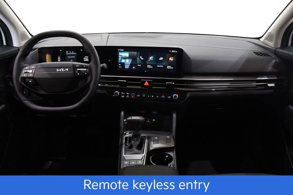 New 2026 Kia Sportage EX image 8