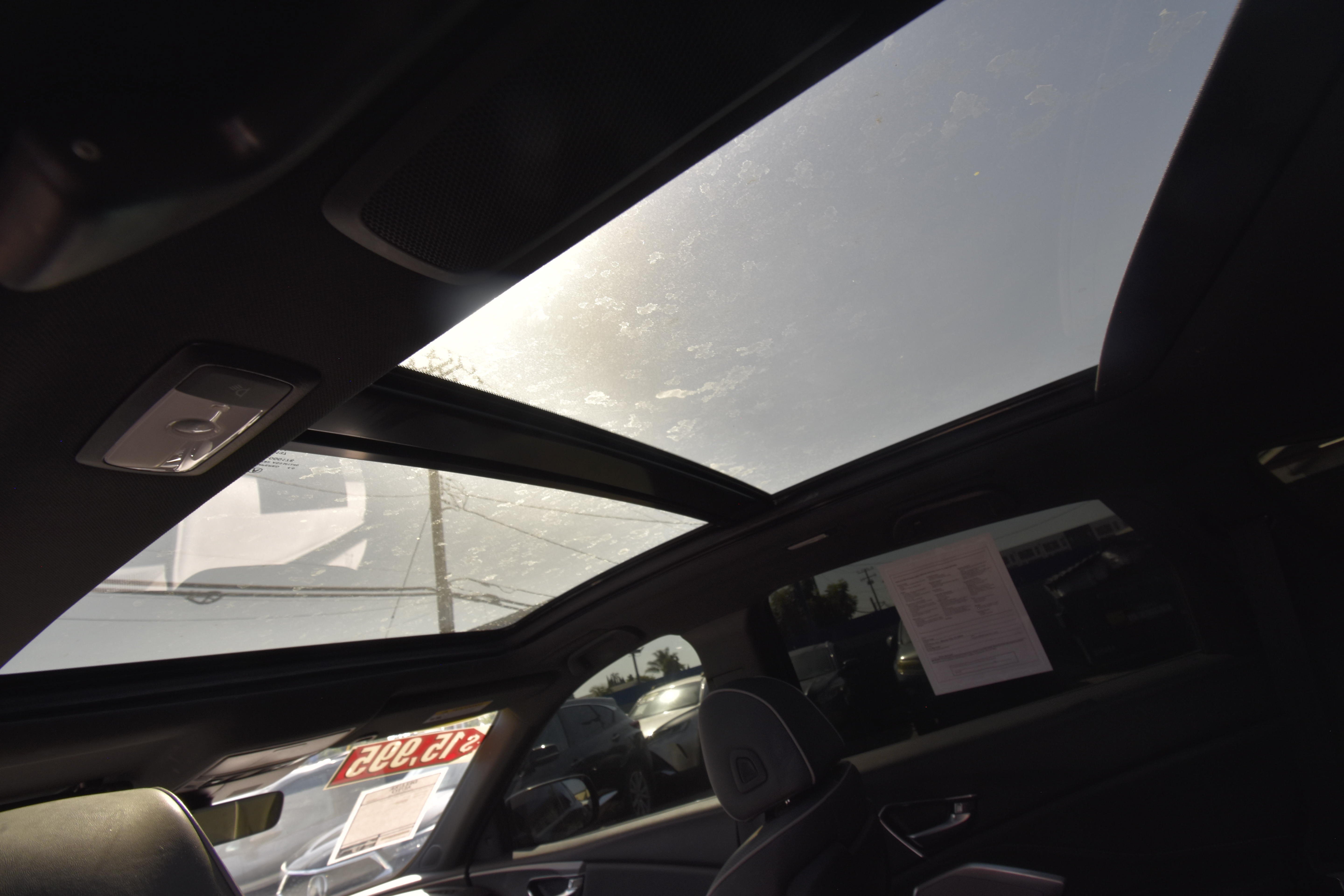 Used 2020 Acura RDX w/ Advance Package FWD image 16
