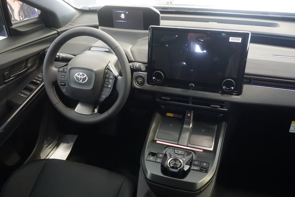 New 2026 Toyota bZ Woodland AWD/4WD image 30