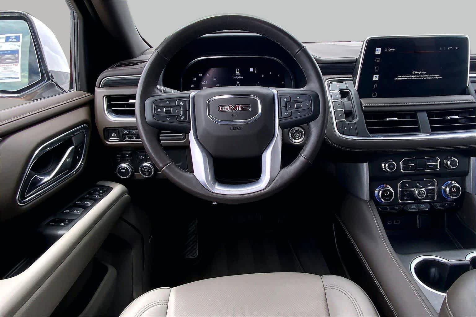 Used 2022 GMC Yukon SLT w/ SLT Premium Package AWD/4WD image 6