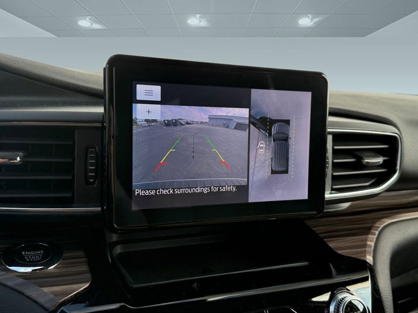 Used 2023 Ford Explorer Limited image 29