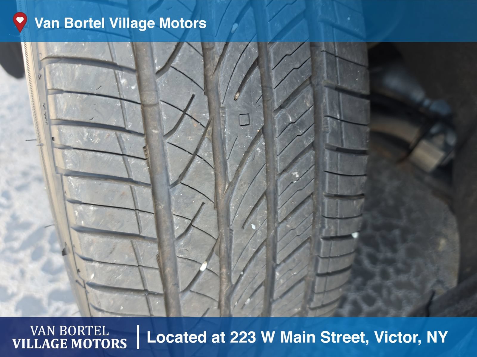 Used 2019 Subaru Outback 3.6R Touring AWD/4WD image 35