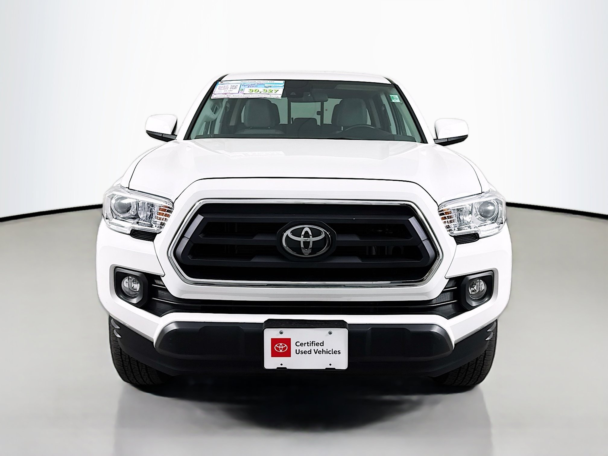 Certified 2023 Toyota Tacoma SR5 w/ SR5 Appearance Package RWD image 2