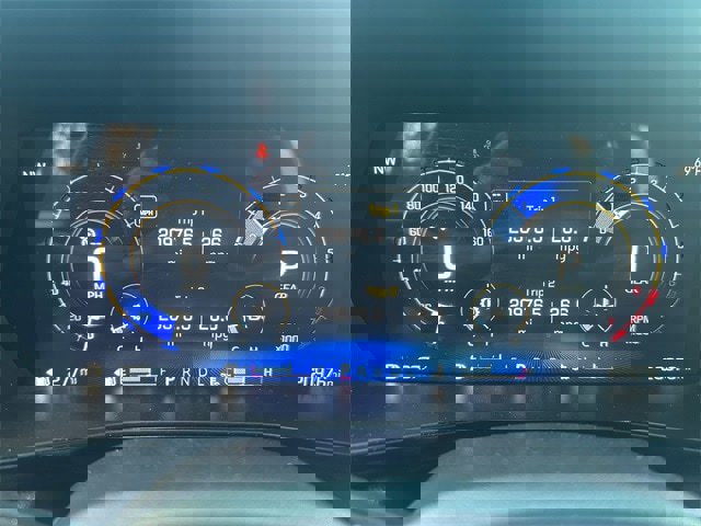 Used 2024 Chevrolet Colorado LT w/ LT Convenience Package image 16