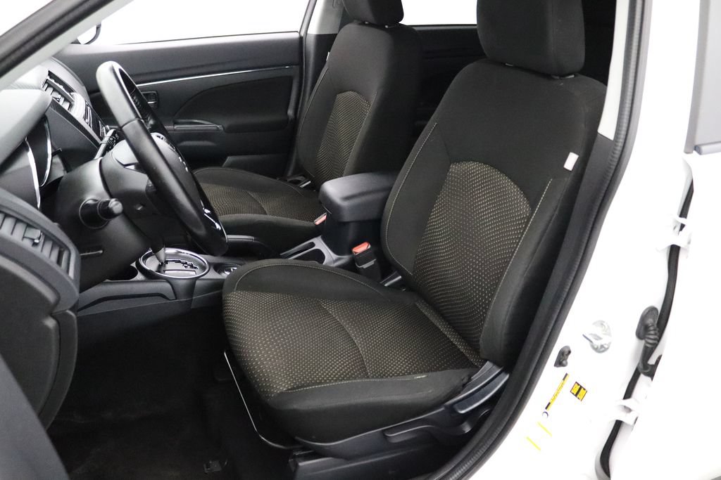 Used 2016 Mitsubishi Outlander Sport ES AWD/4WD image 10