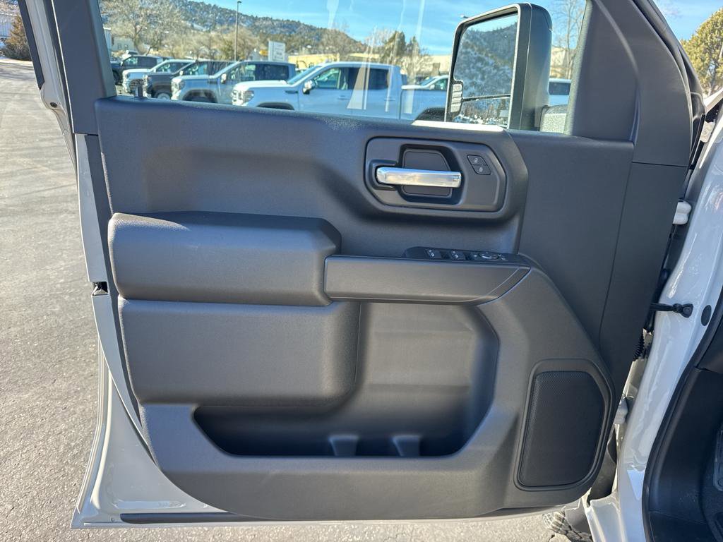 New 2026 Chevrolet Silverado 2500 Custom image 12