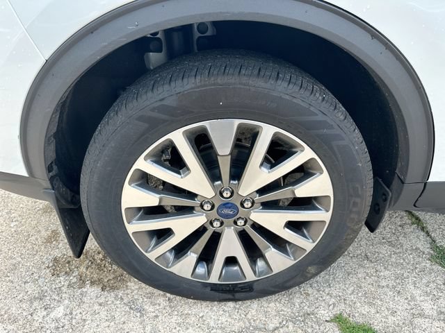 Used 2020 Ford Escape Titanium AWD/4WD image 48