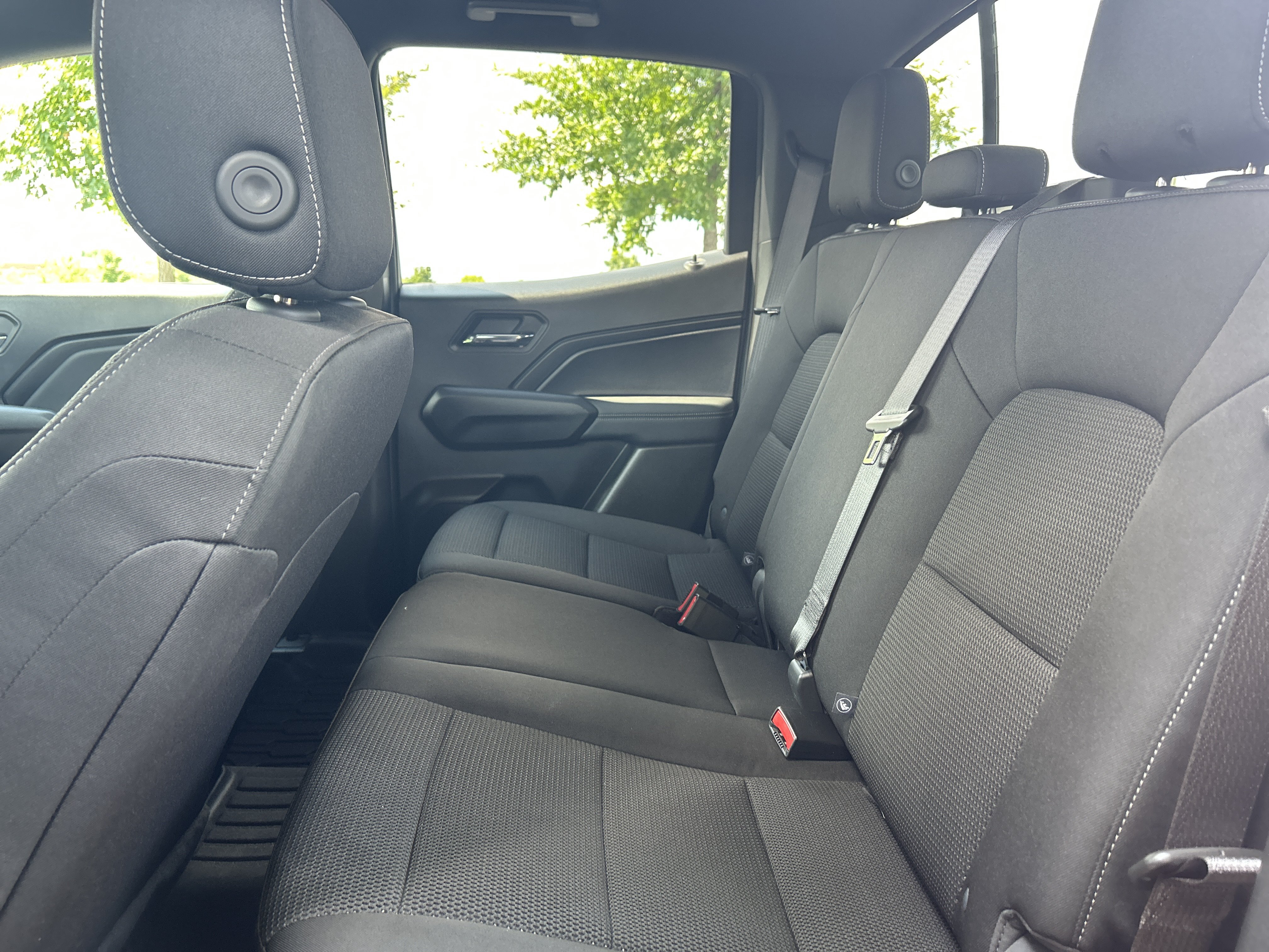 Used 2024 GMC Canyon Elevation w/ Convenience Package AWD/4WD image 26