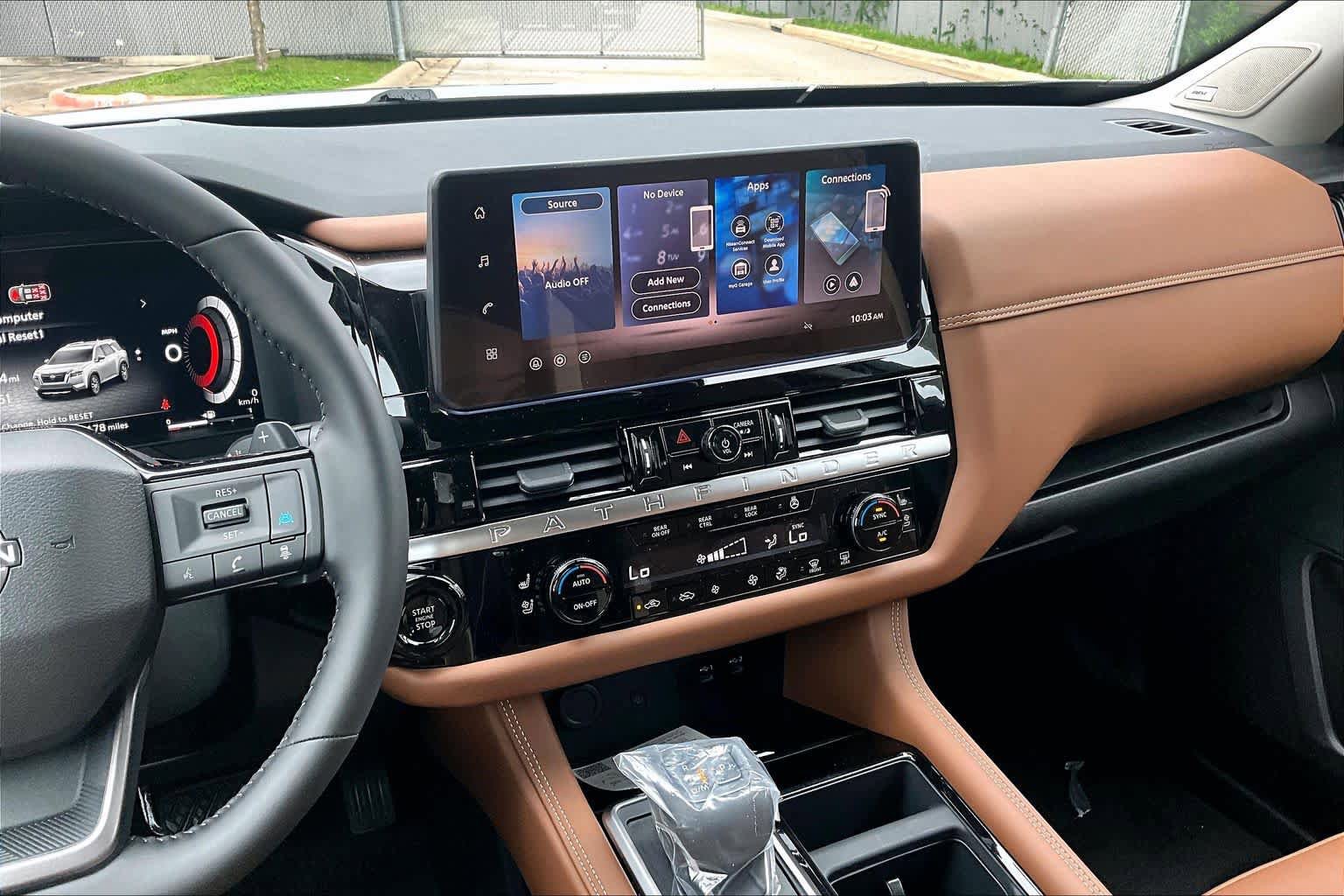 New 2026 Nissan Pathfinder Platinum image 6