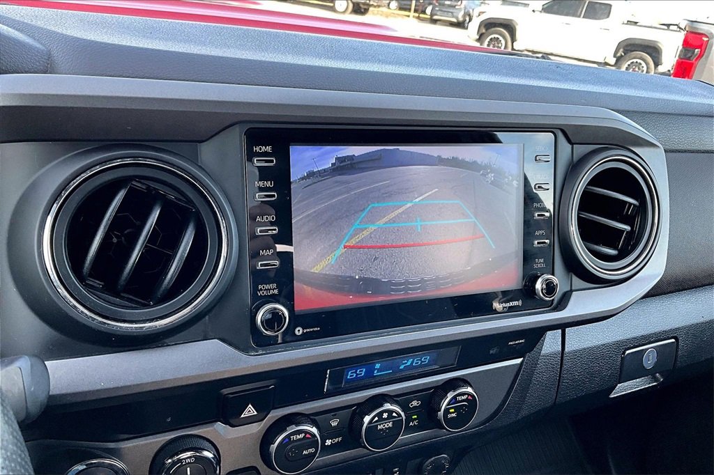 Used 2022 Toyota Tacoma TRD Sport image 22