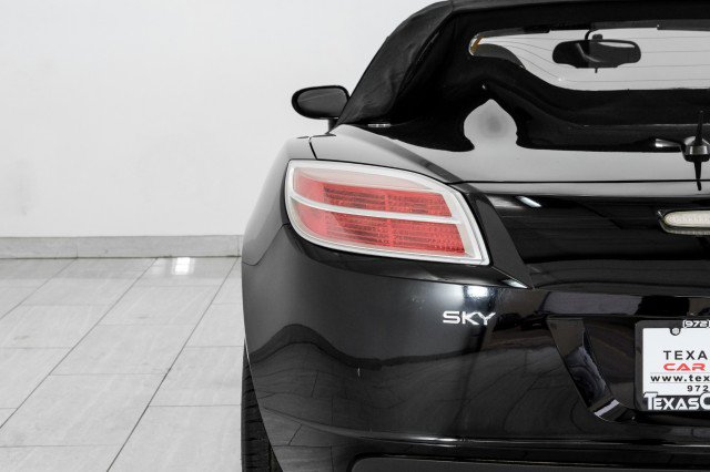 Used 2007 Saturn Sky w/ Premium Trim Pkg RWD image 27