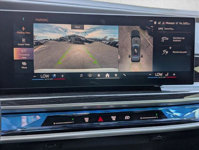 Used 2025 BMW 760i xDrive w/ Executive Package image 14