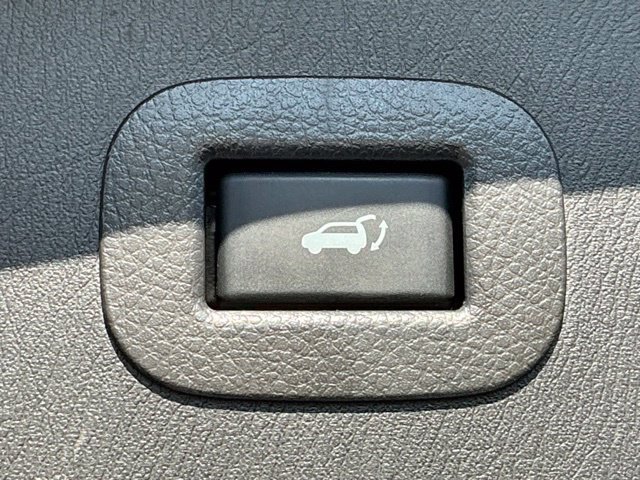 Used 2021 INFINITI QX80 Premium Select w/ Cargo Package RWD image 23