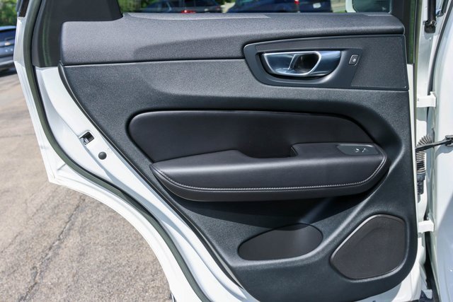 Used 2023 Volvo XC60 B5 Plus w/ Climate Package image 16