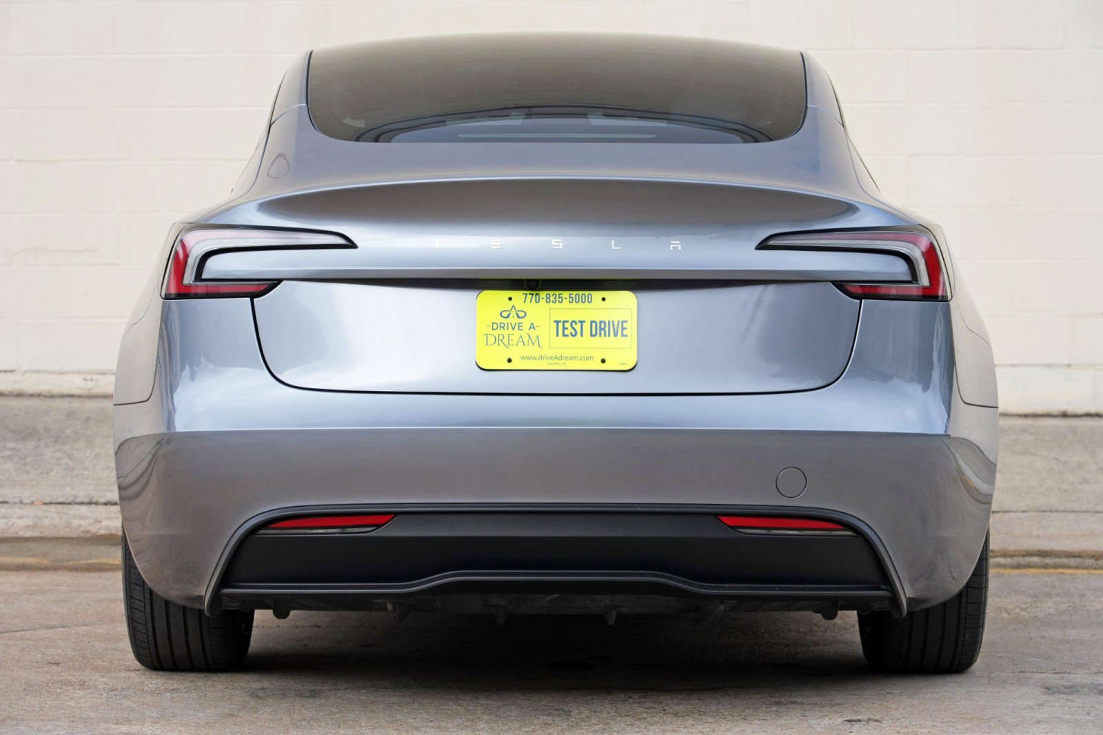 Used 2025 Tesla Model 3 RWD image 11