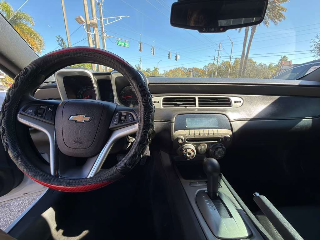 Used 2015 Chevrolet Camaro LS RWD image 11