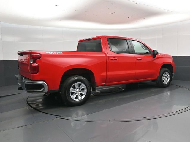 Used 2025 Chevrolet Silverado 1500 LT AWD/4WD image 4