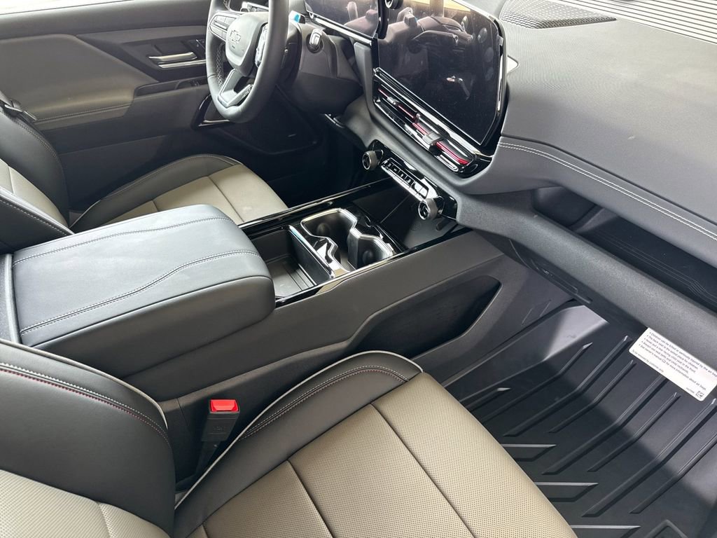 New 2026 Chevrolet Silverado EV Trail Boss w/ Premium Package AWD/4WD image 14