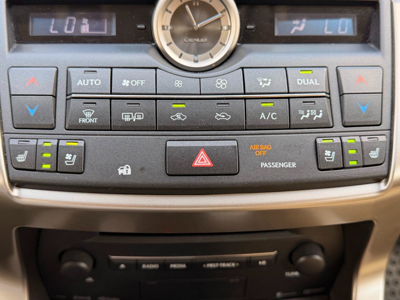 Used 2015 Lexus NX 300h AWD w/ Premium Package image 12