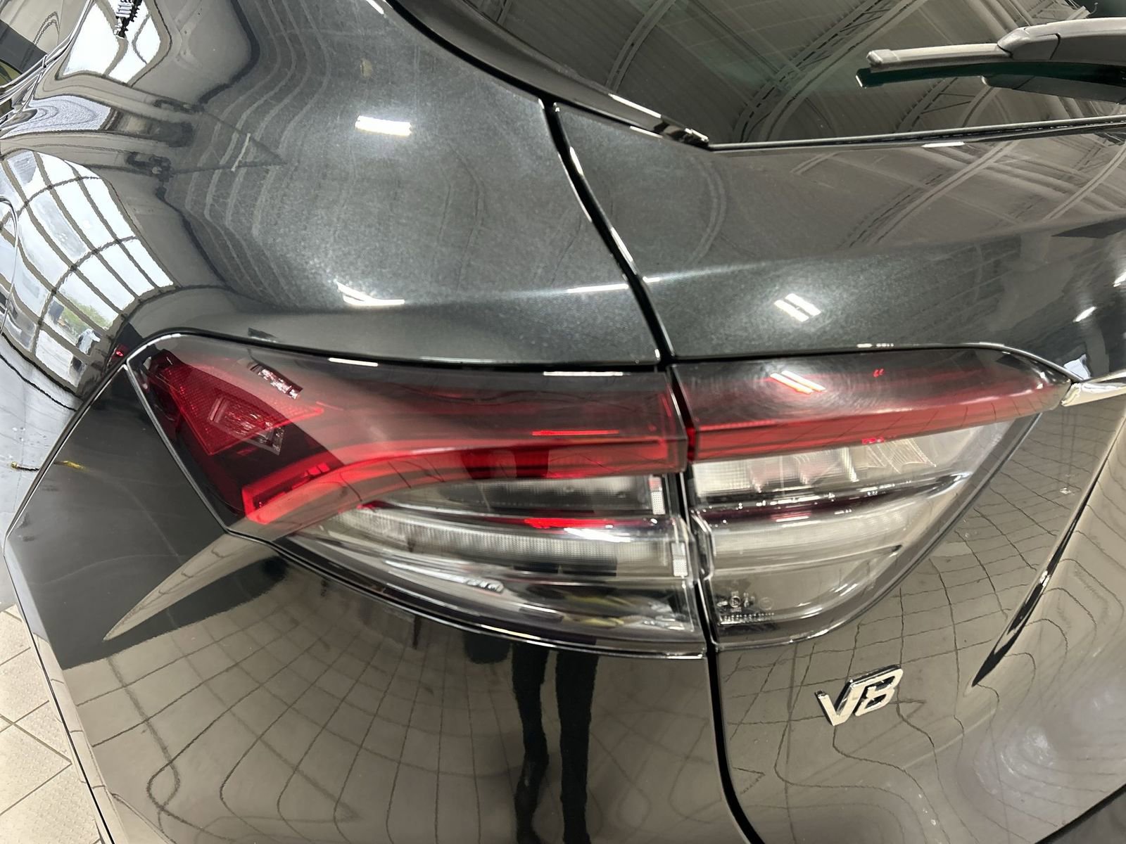 Used 2023 Maserati Levante Modena S AWD/4WD image 35