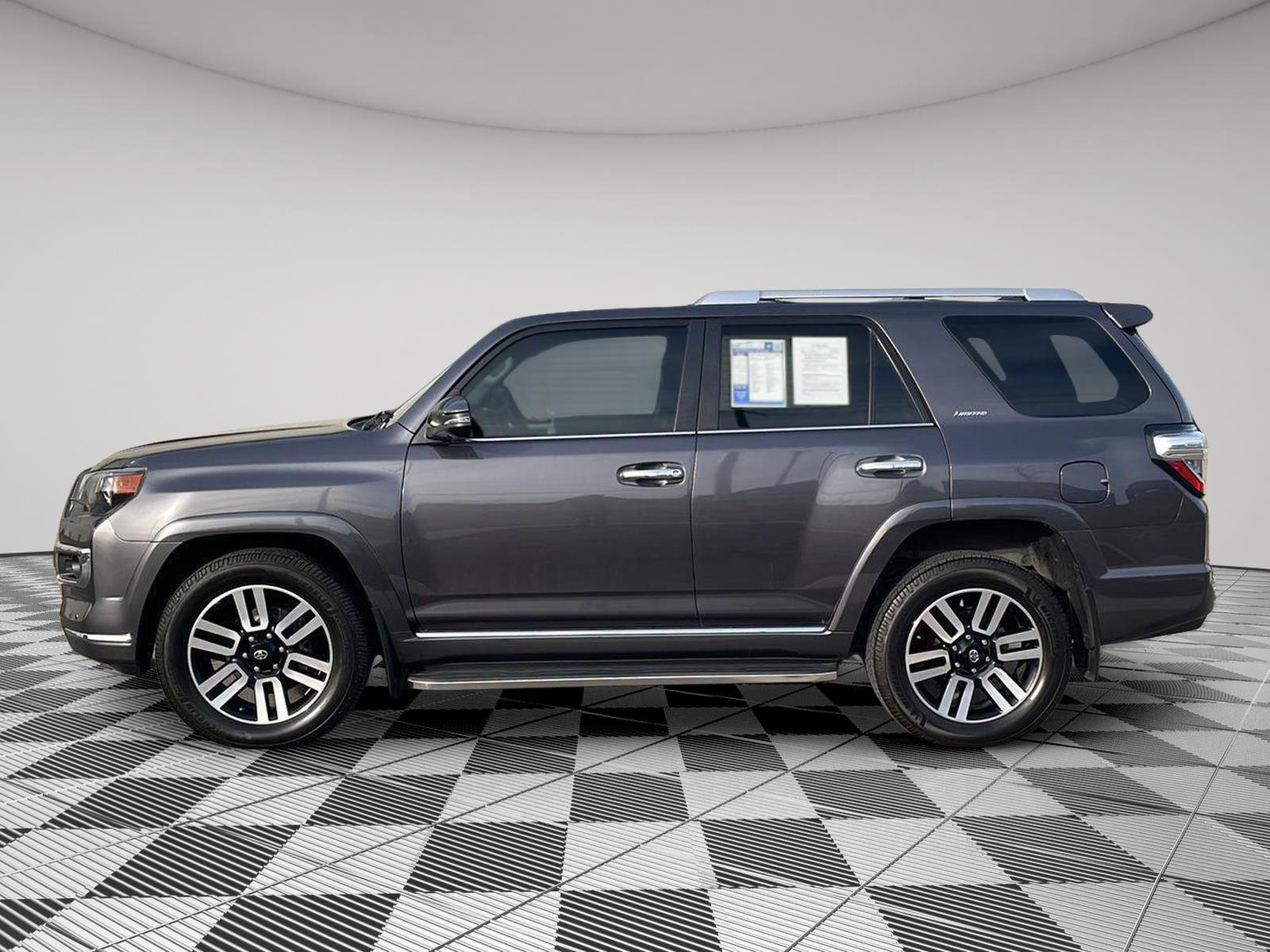 Used 2022 Toyota 4Runner Limited image 6