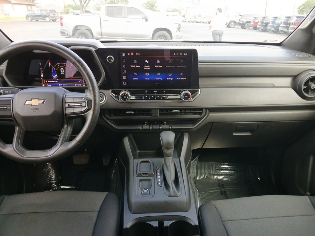 Used 2023 Chevrolet Colorado W/T RWD image 15