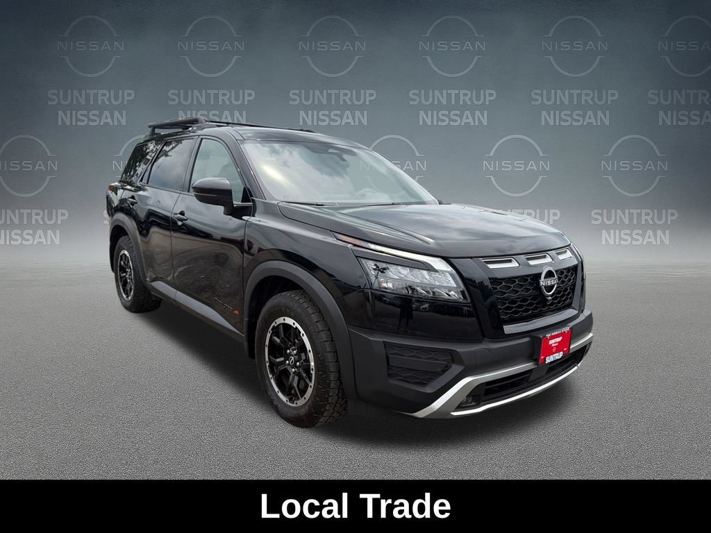 Used 2023 Nissan Pathfinder Rock Creek AWD/4WD image 9