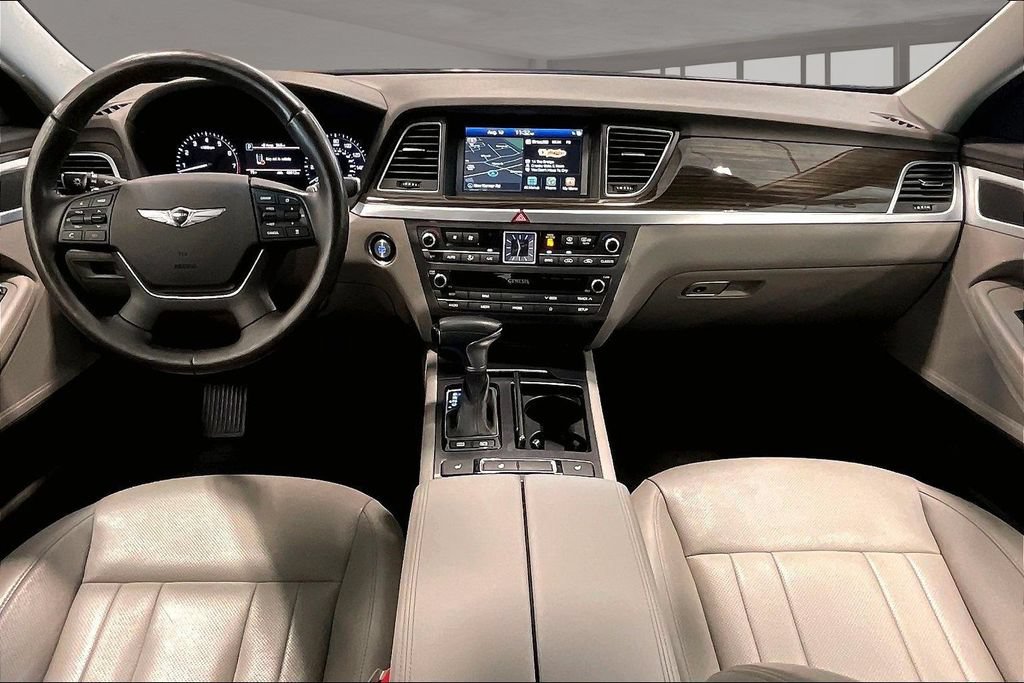 Used 2020 Genesis G80 3.8 AWD/4WD image 8
