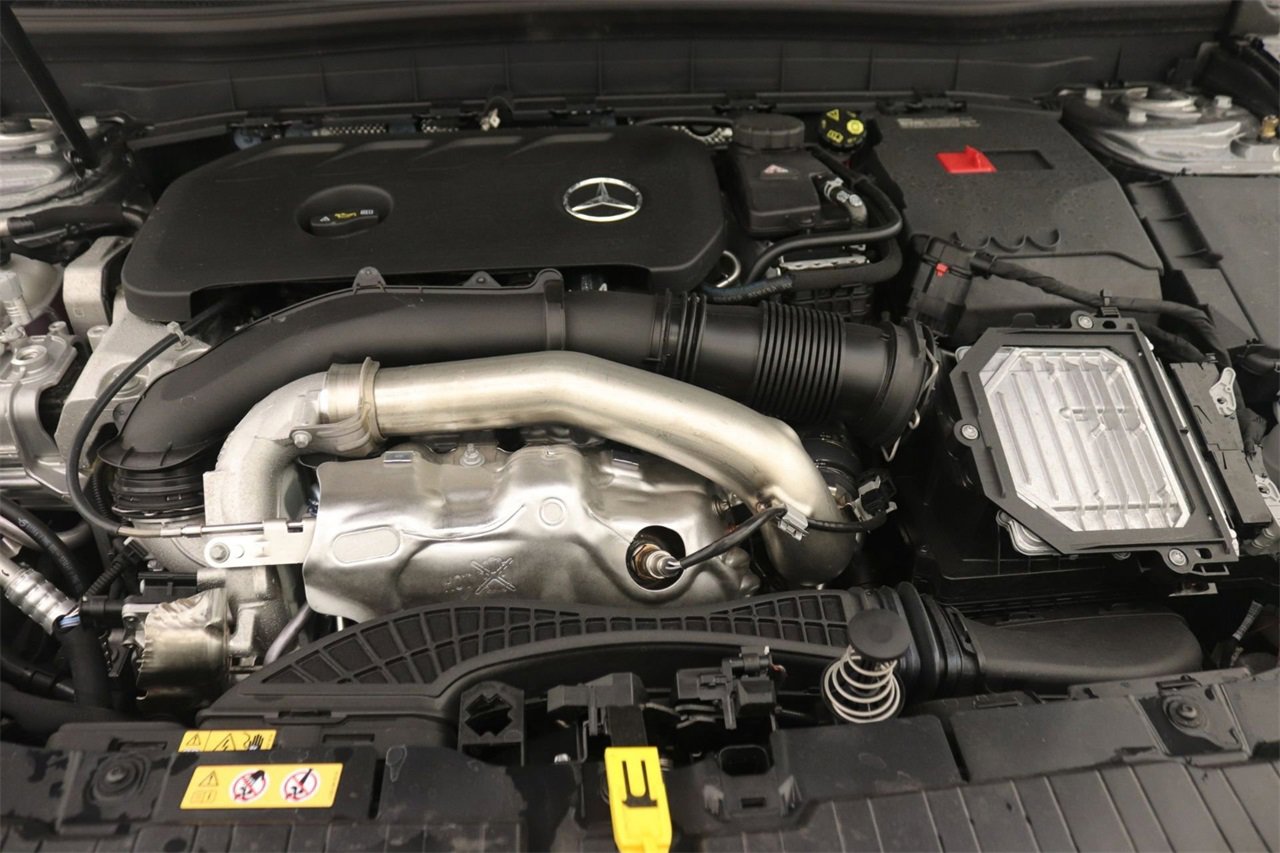 New 2026 Mercedes-Benz GLB 250 image 11