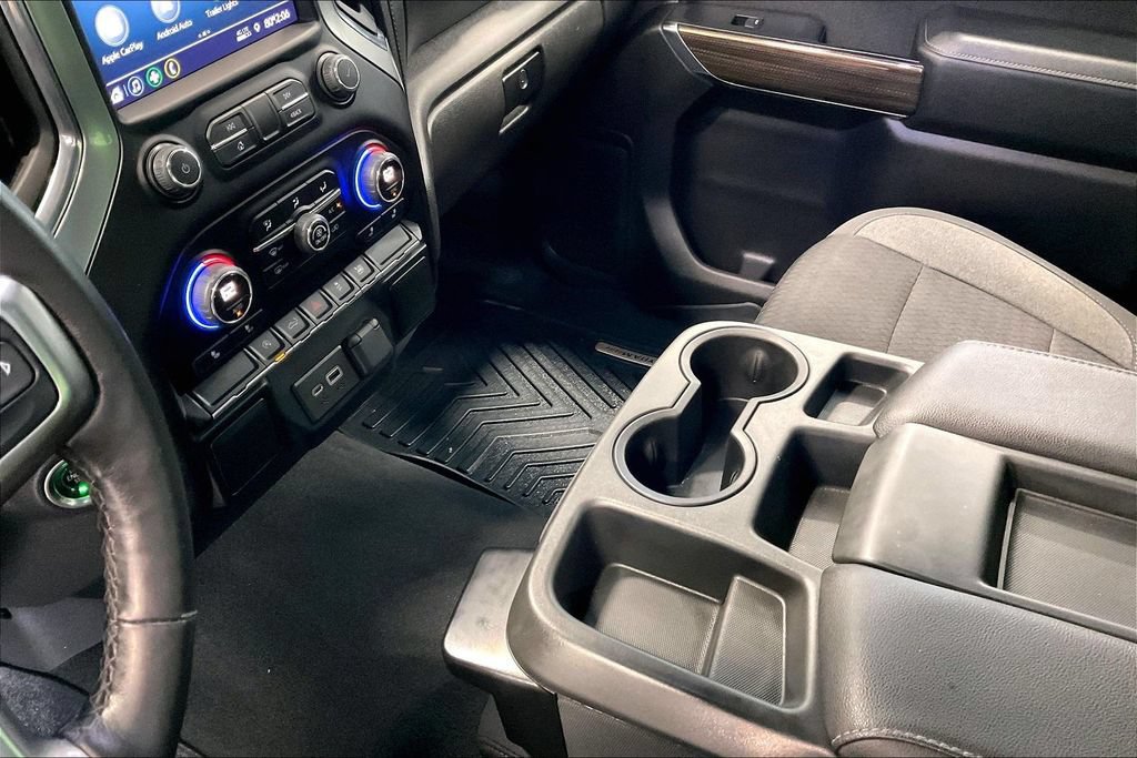 Used 2021 Chevrolet Silverado 1500 LT AWD/4WD image 19