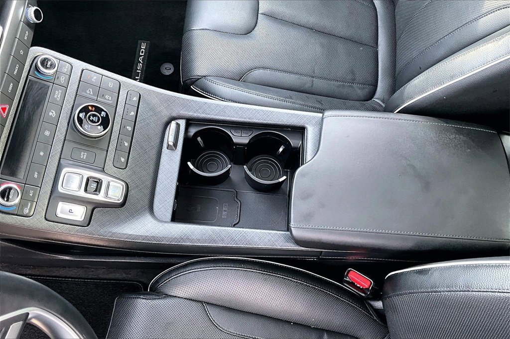 Used 2024 Hyundai Palisade Limited image 14