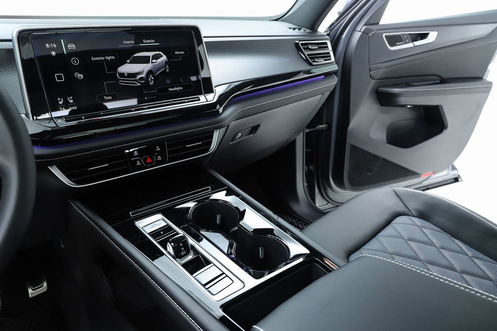 New 2026 Volkswagen Atlas Cross Sport SEL Premium R-Line image 62