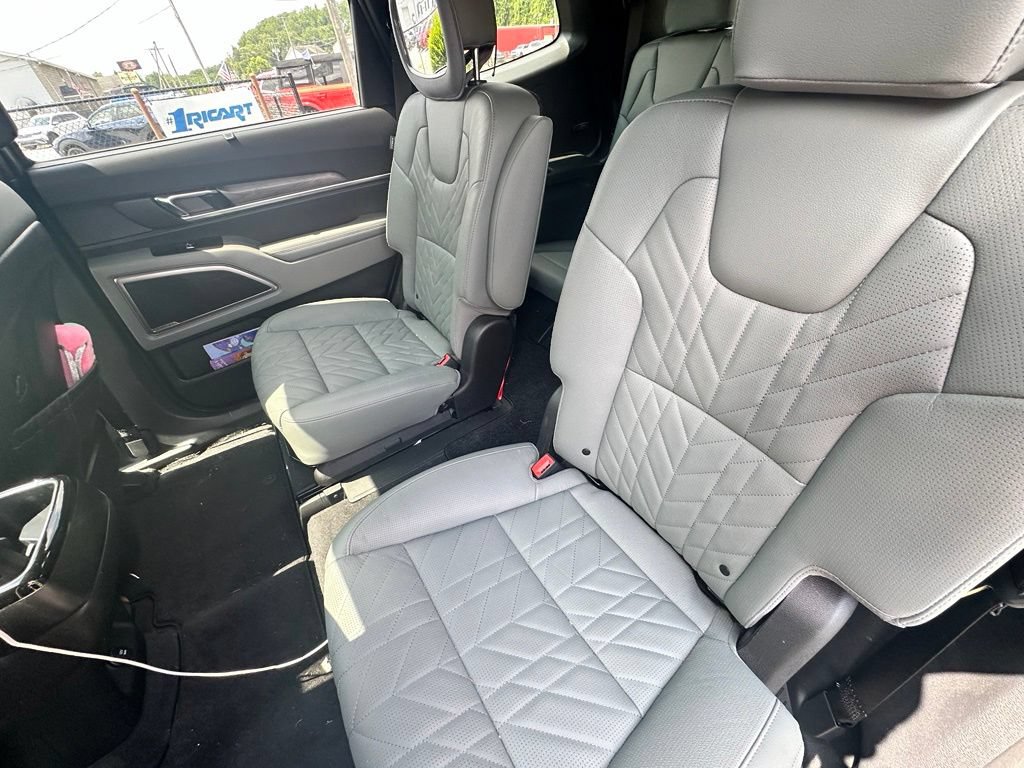 Used 2024 Kia Telluride EX X-Line AWD/4WD image 8